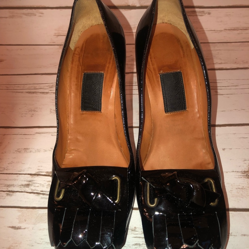 Beautiful Lanvin Black Patent Square Toe Fringe Metal Pump - Picture 9 of 13